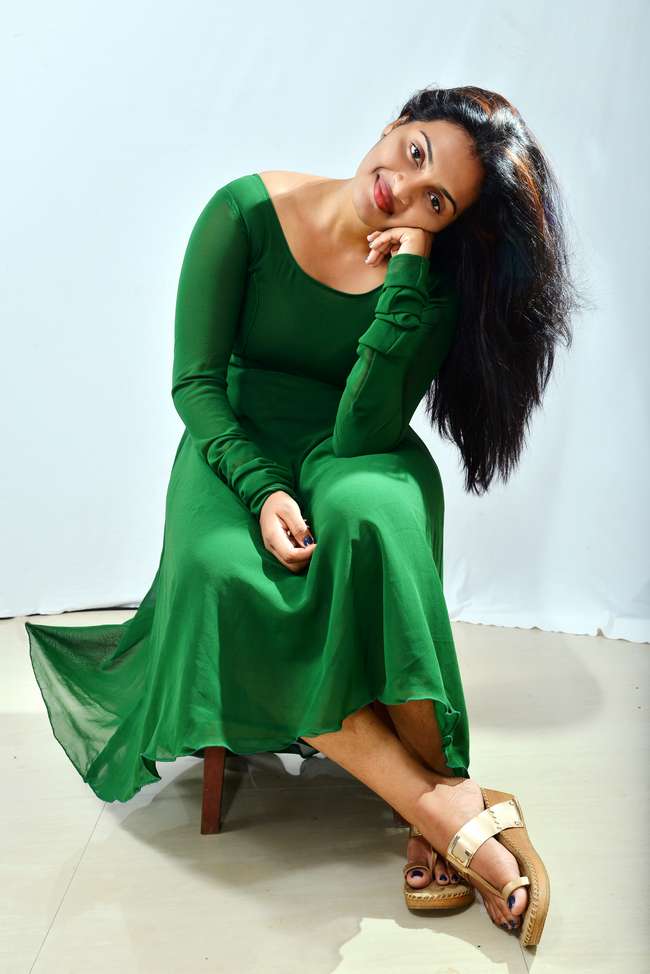 Actress Meenakshi Stills